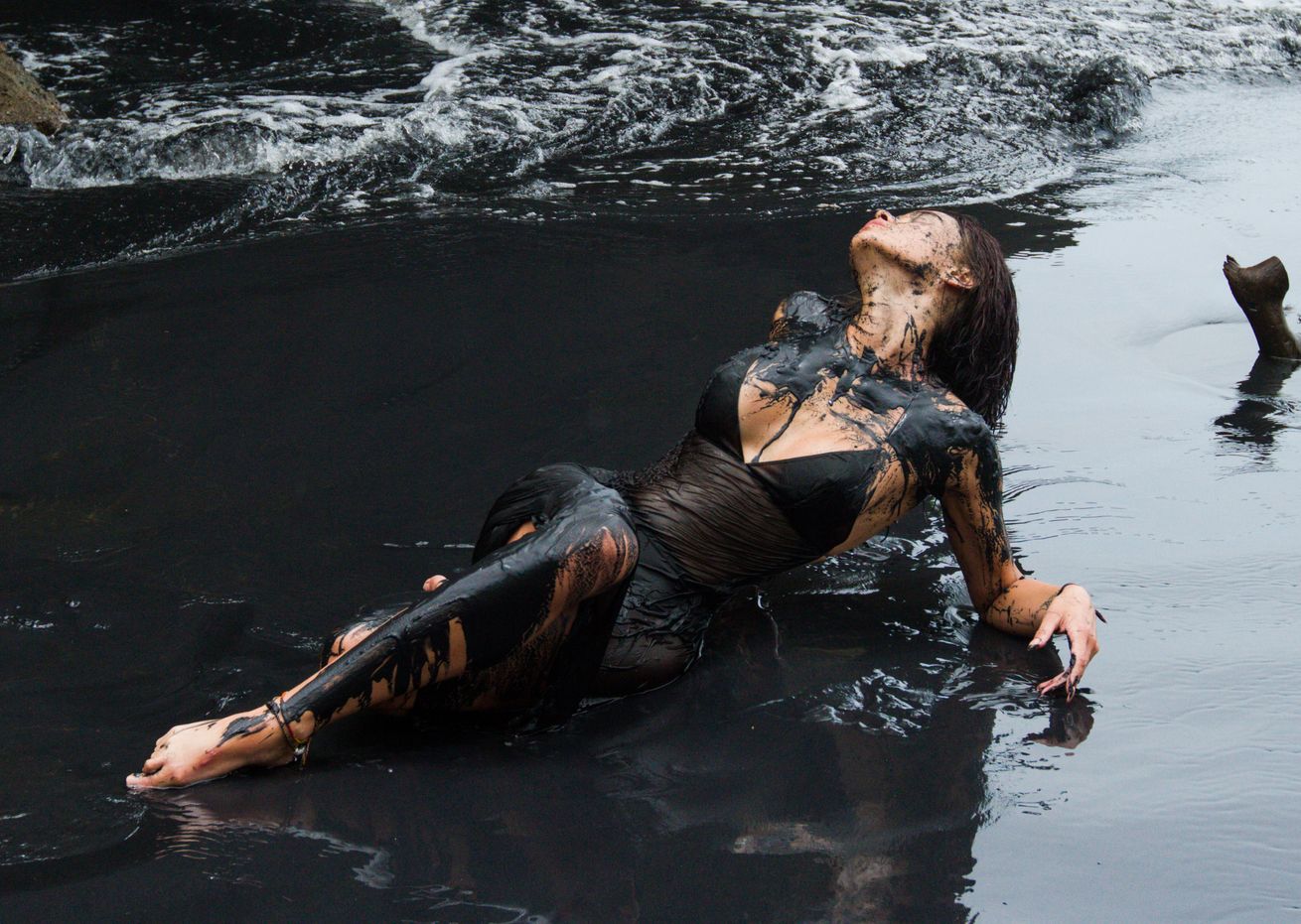 Перерождение: Алан Бадоев показал совершенно новую Марию Яремчук